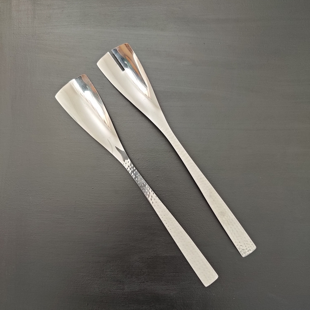 Hammered Polished Stainless Steel Salad Serving Tongs - Picture 4 of 6